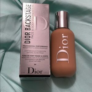 DIOR BACKSTAGE FACE & BODY FOUNDATION Color 3N